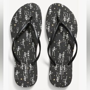 NEW 10 OLD NAVY SKELETON BLACK WHITE HALLOWEEN FLIPFLOPS SANDALS NWT